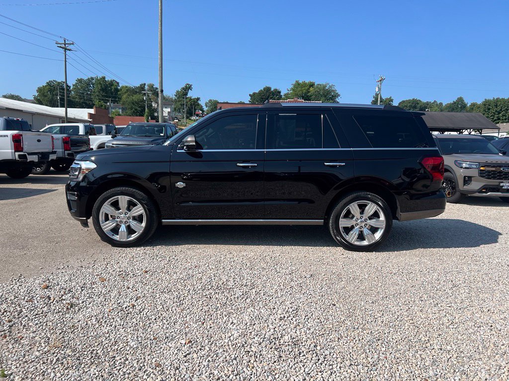 Used 2024 Ford Expedition King Ranch AWD/4WD image 5