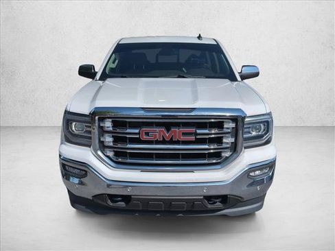 Used 2018 GMC Sierra 1500 SLT AWD/4WD image 2