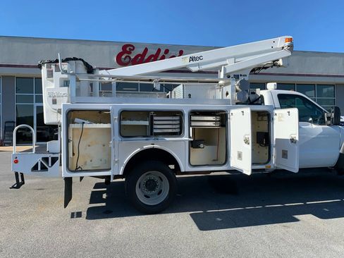 Used 2013 Ford F450 XL w/ Snow Plow Prep Pkg image 26