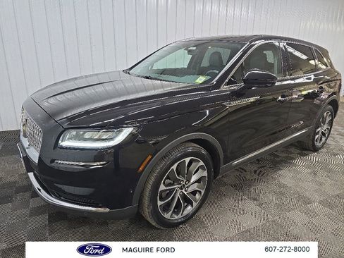 Used 2023 Lincoln Nautilus Reserve w/ Equipment Group 201A AWD/4WD image 10