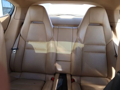 Used 2016 Porsche Panamera S image 17