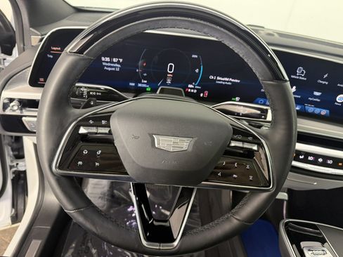 Used 2024 Cadillac Lyriq Sport AWD/4WD image 21