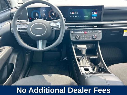 New 2026 Hyundai Tucson SE FWD image 13