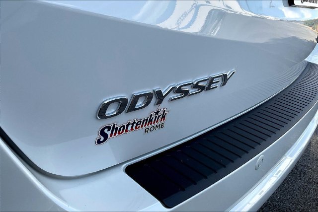 New 2027 Honda Odyssey Touring image 9