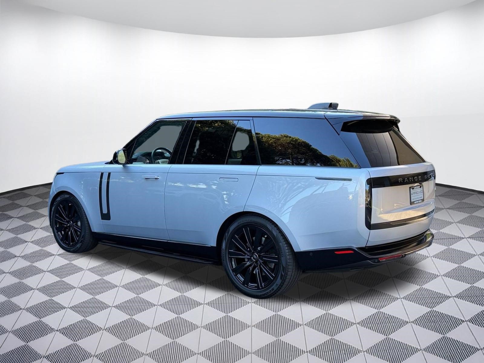Used 2023 Land Rover Range Rover SE AWD/4WD image 3