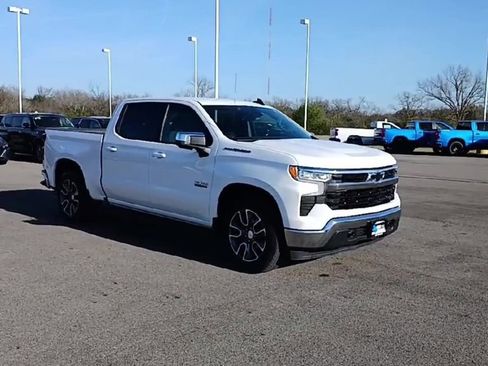 Used 2022 Chevrolet Silverado 1500 LT w/ Texas Edition Plus image 2