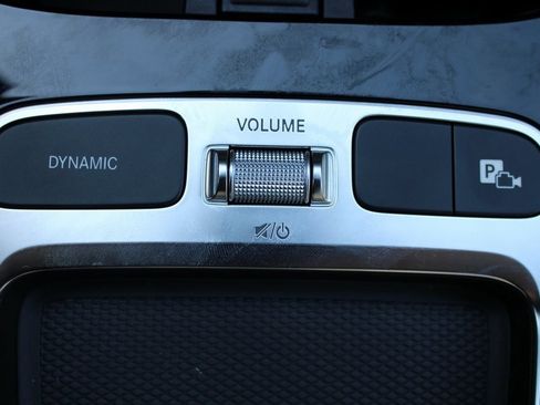 Used 2025 Mercedes-Benz GLA 250 4MATIC image 18