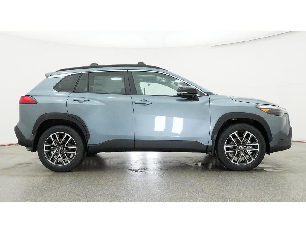 New 2026 Toyota Corolla Cross XLE w/ Convenience Package AWD/4WD image 28