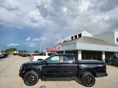 Used 2025 Ford Ranger XLT AWD/4WD image 2