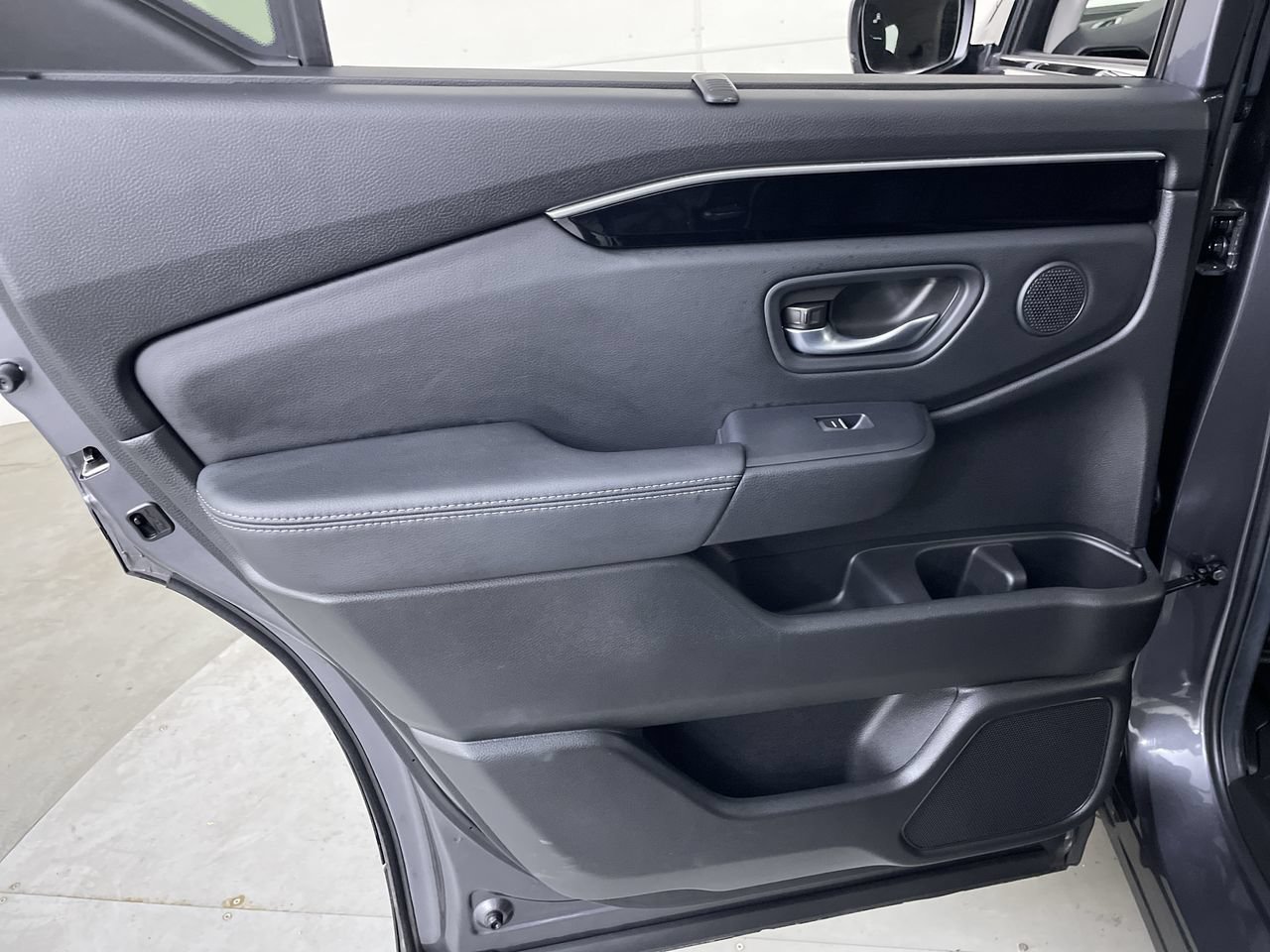Used 2025 Honda Pilot Touring image 23