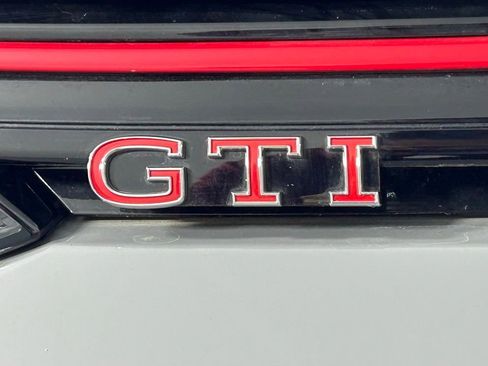 Used 2024 Volkswagen GTI S w/ MDO Package image 9