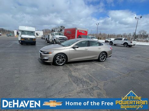 Used 2022 Chevrolet Malibu LT FWD image 6