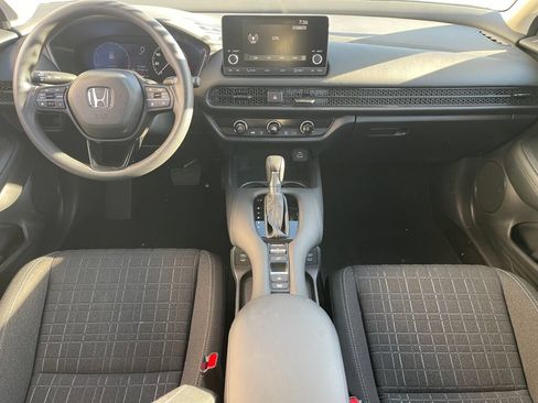 Certified 2024 Honda HR-V LX image 30