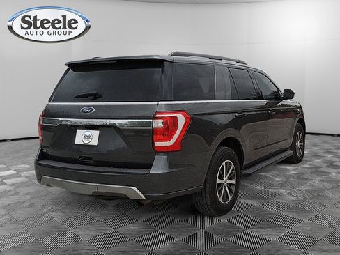 Used 2019 Ford Expedition XLT w/ Equipment Group 201A RWD image 5