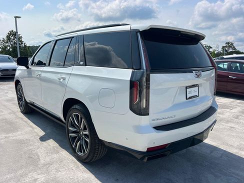 Used 2024 Cadillac Escalade Sport Platinum w/ Heavy-Duty Trailer Package AWD/4WD image 7