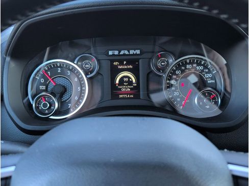 Used 2024 RAM 2500 Big Horn image 22