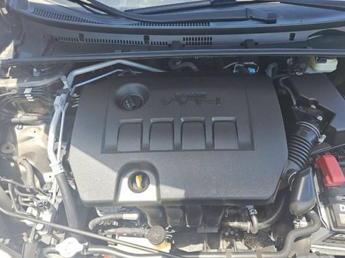 Used 2019 Toyota Corolla LE FWD image 13