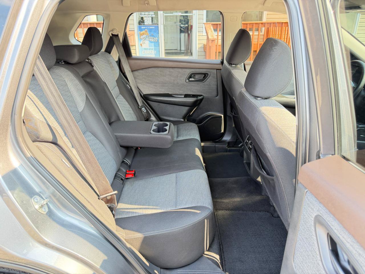 Used 2021 Nissan Rogue S AWD/4WD image 33