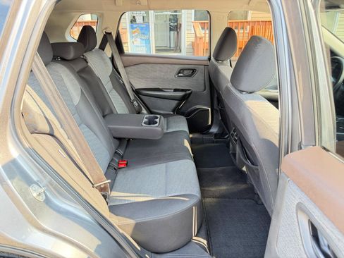 Used 2021 Nissan Rogue S AWD/4WD image 33
