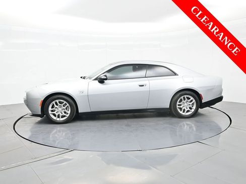 Used 2025 Dodge Charger R/T w/ Quick Order Package 25M R/T image 10