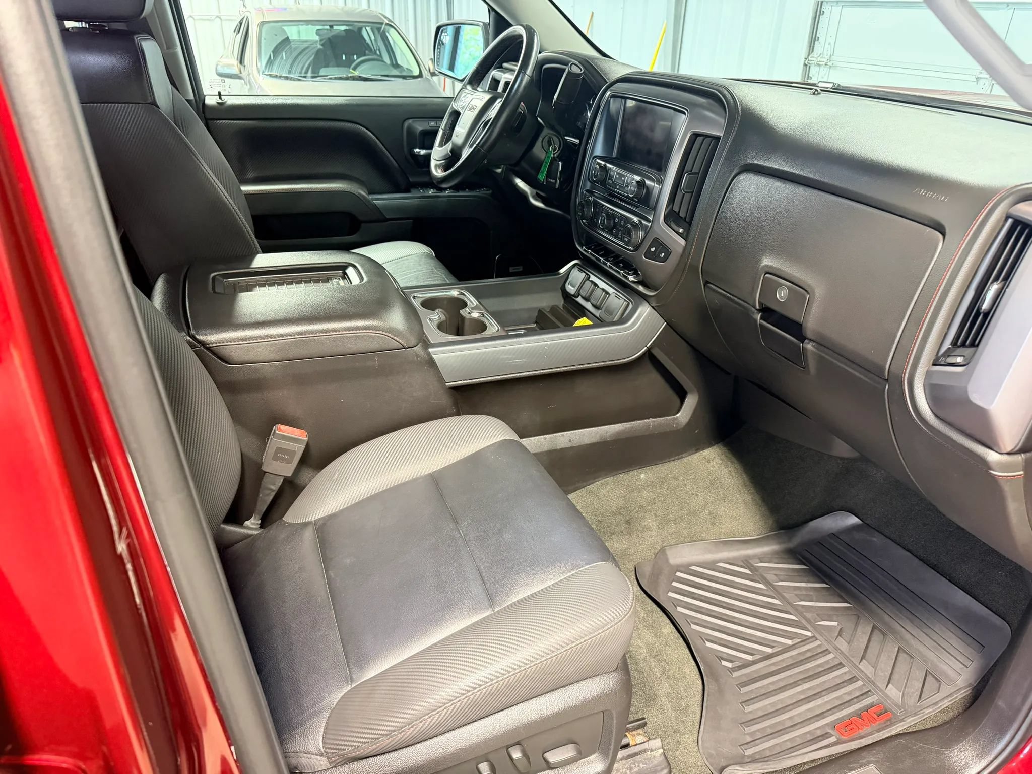 Used 2017 GMC Sierra 1500 SLT w/ All-Terrain Package AWD/4WD image 14