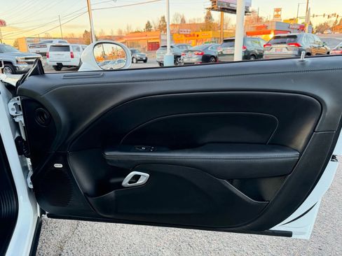 Used 2022 Dodge Challenger GT w/ Plus Package image 16