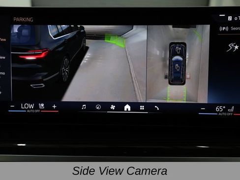 Used 2026 BMW X7 xDrive40i AWD/4WD image 21