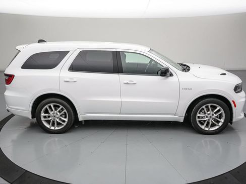 Used 2024 Dodge Durango R/T w/ Trailer Tow Group IV AWD/4WD image 3