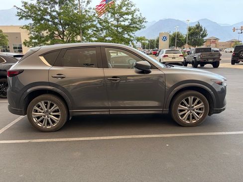 Used 2023 MAZDA CX-5 Signature AWD/4WD image 9