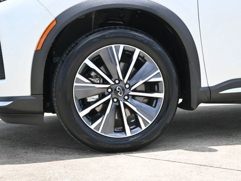 Certified 2026 INFINITI QX60 Luxe w/ Cargo Package FWD image 24