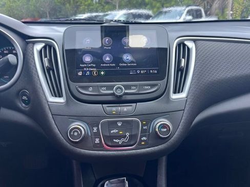 Used 2022 Chevrolet Malibu LS FWD image 11