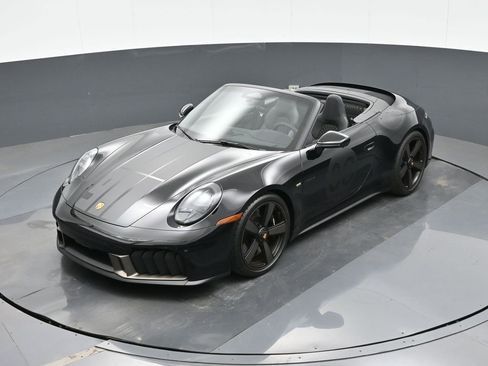 Certified 2026 Porsche 911 GTS RWD image 26
