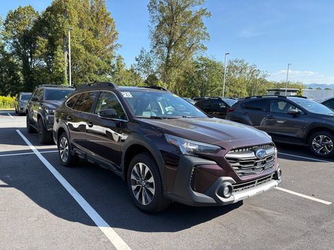 Certified 2025 Subaru Outback Limited w/ Popular Package #2 AWD/4WD image 1