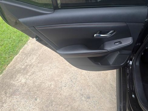 Used 2022 Nissan Sentra SR FWD image 31