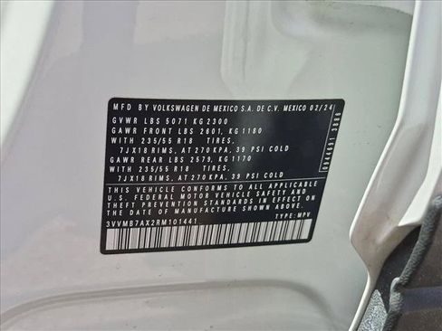 Used 2024 Volkswagen Tiguan SE AWD/4WD image 24