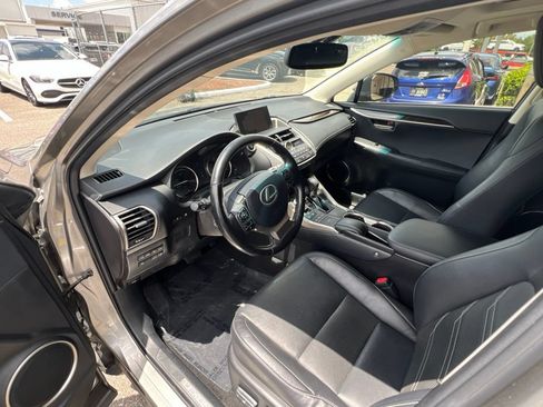 Used 2017 Lexus NX 300h AWD image 14