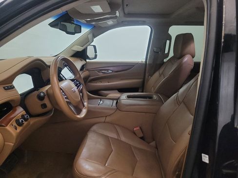 Used 2015 Cadillac Escalade ESV Platinum AWD/4WD image 17