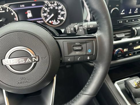 Certified 2023 Nissan Pathfinder SL image 23