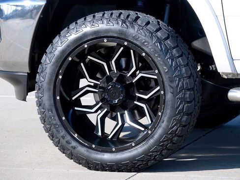 Used 2020 RAM 2500 Laramie image 13