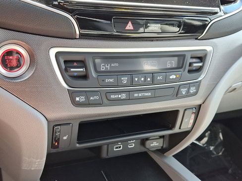 Used 2025 Honda Ridgeline RTL image 16