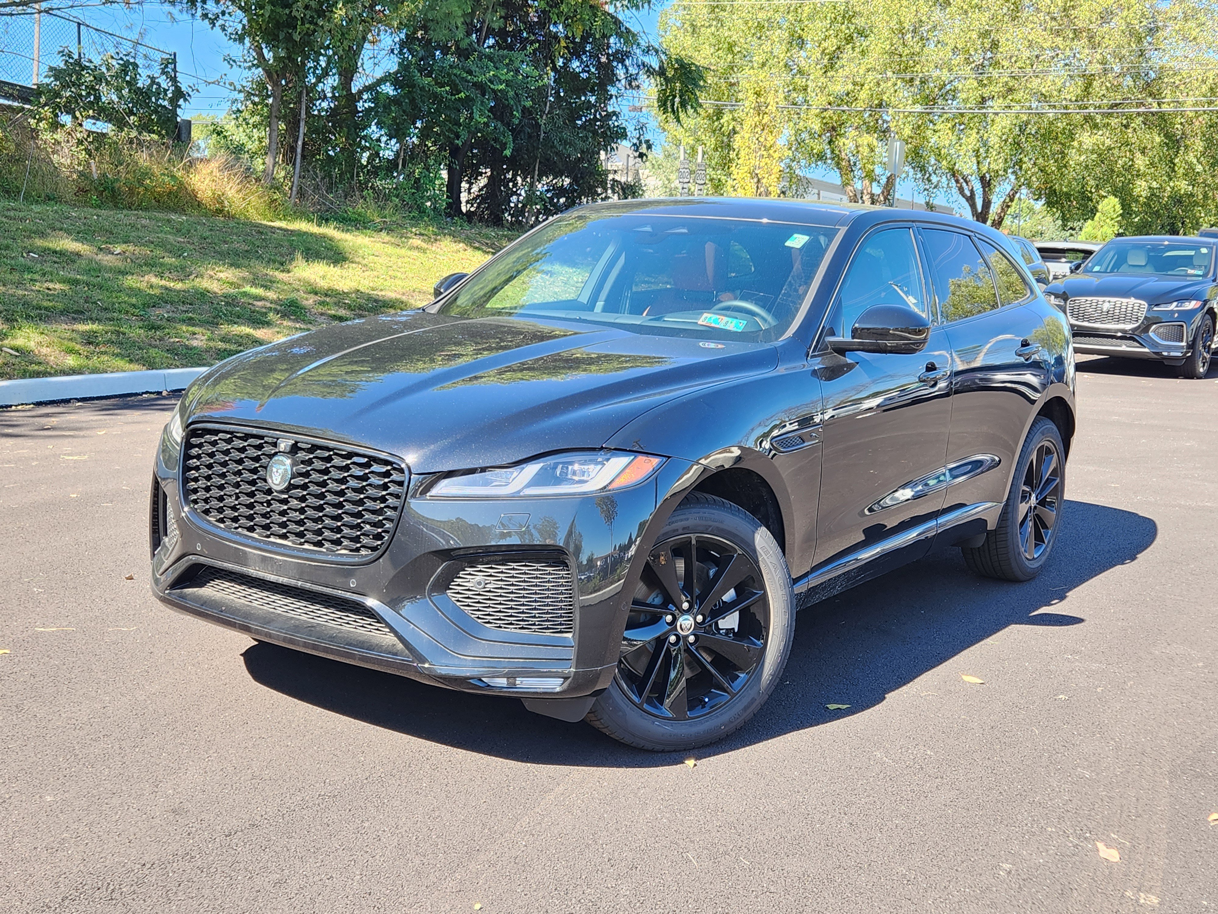 New 2026 Jaguar F-PACE R-Dynamic S AWD/4WD image 1