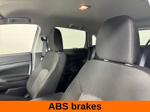 Used 2023 Mitsubishi Outlander Sport ES AWD/4WD image 11