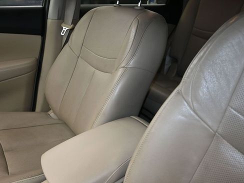 Used 2014 Nissan Rogue SL w/ SL Premium Package FWD image 14