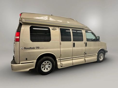 Used 2012 Chevrolet Express 2500 w/ Power Package image 3