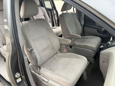 Used 2011 Honda Odyssey LX image 31