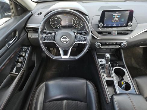 Used 2023 Nissan Altima 2.5 SR image 10