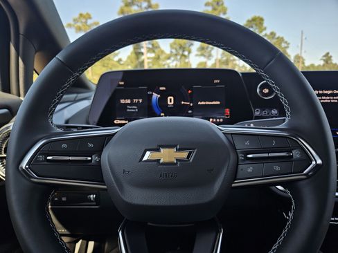 New 2026 Chevrolet Equinox EV LT w/ Comfort Package image 10