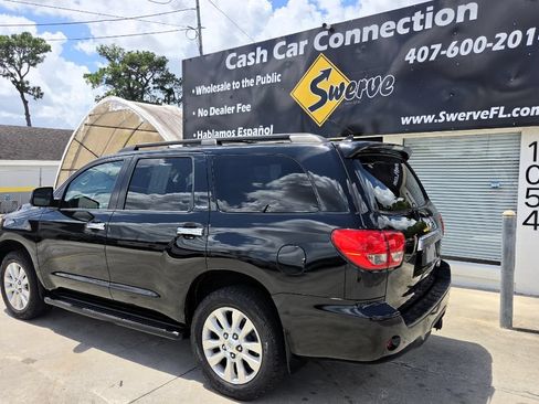Used 2012 Toyota Sequoia Platinum RWD image 8