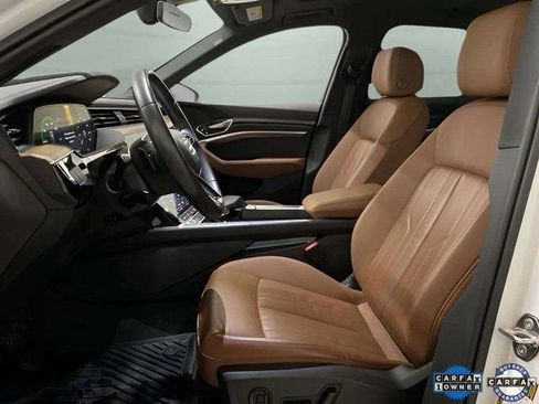 Used 2024 Audi Q8 e-tron Premium image 67