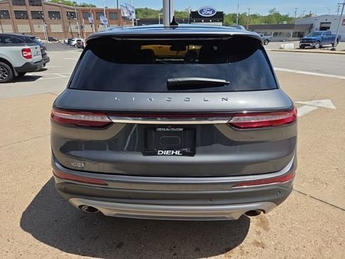 Used 2022 Lincoln Corsair AWD w/ Premium Package image 6